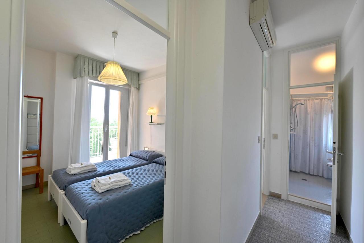 Residence Mariavittoria Lido di Jesolo Exterior foto
