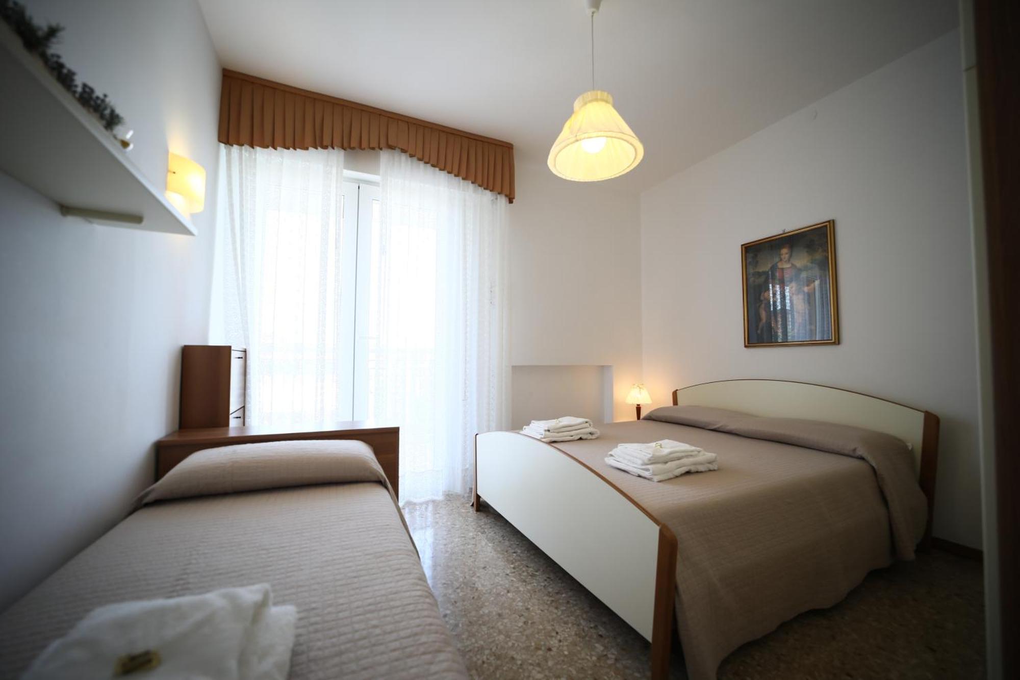 Residence Mariavittoria Lido di Jesolo Exterior foto